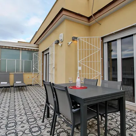 Design Monteverde Flat בית נופש